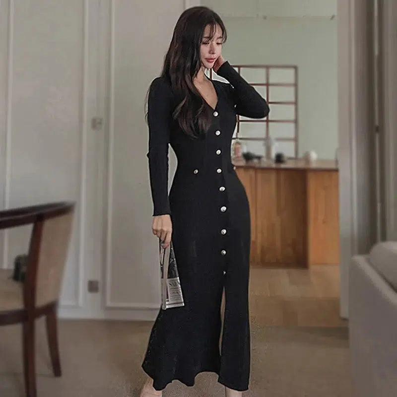 old money black dress Old Money Aesthetic Outfits